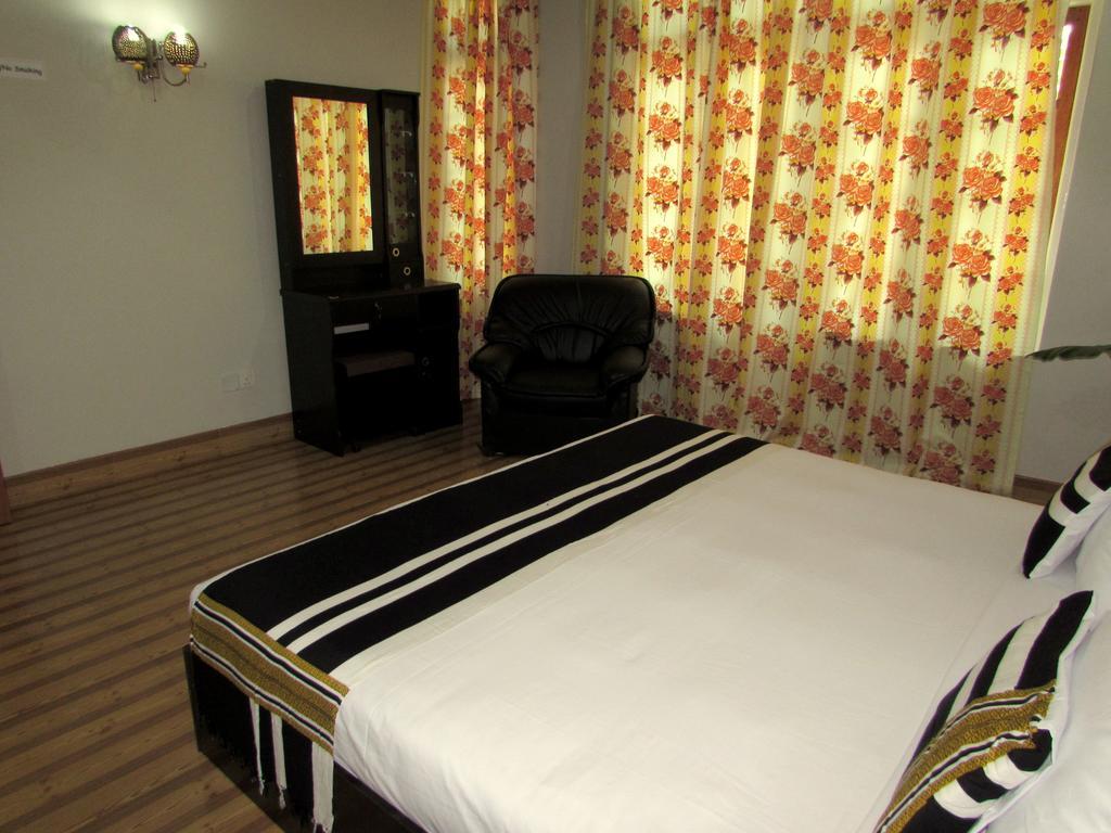 Dhonfulhafi Inn Maalhos  Zewnętrze zdjęcie